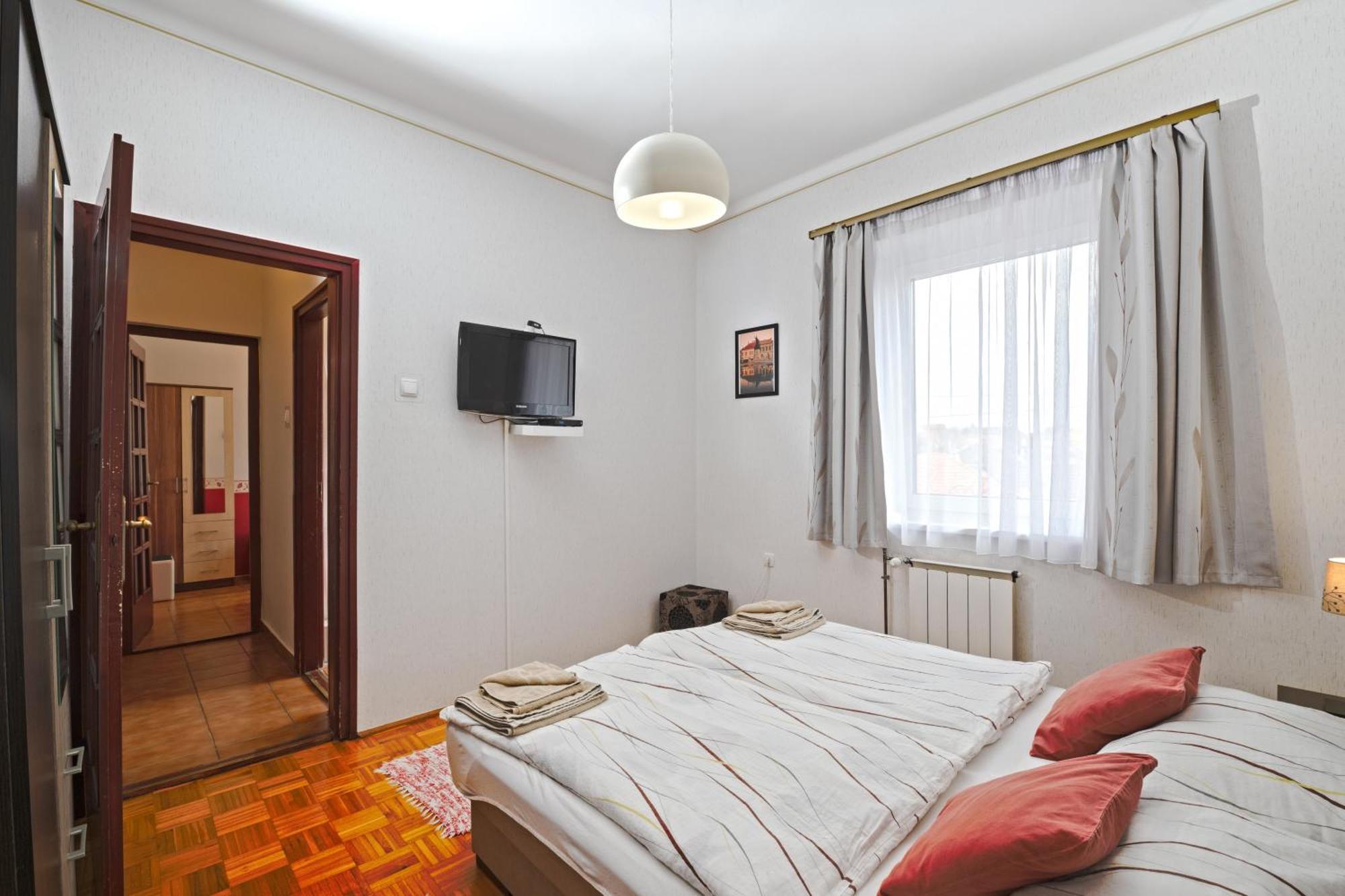 Guest house Valley Vendeghaz Eger
